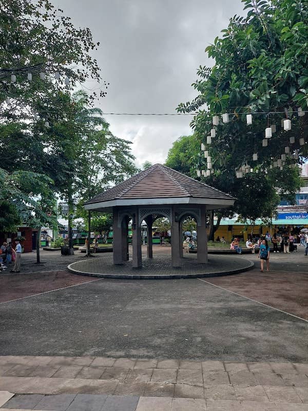 Naga City Bandstand - Image 1