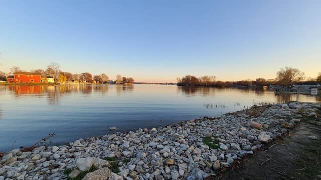 Lakeside Park - Image 2