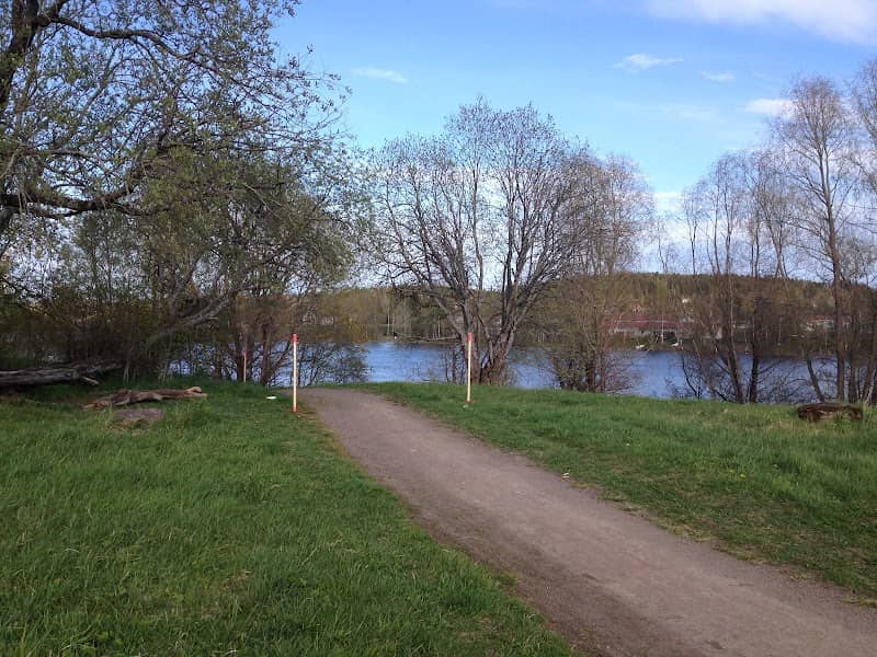 Pappila-kenttä, Kouvolan Kotikunnan Kansan Kulttuuri Puisto - Image 1