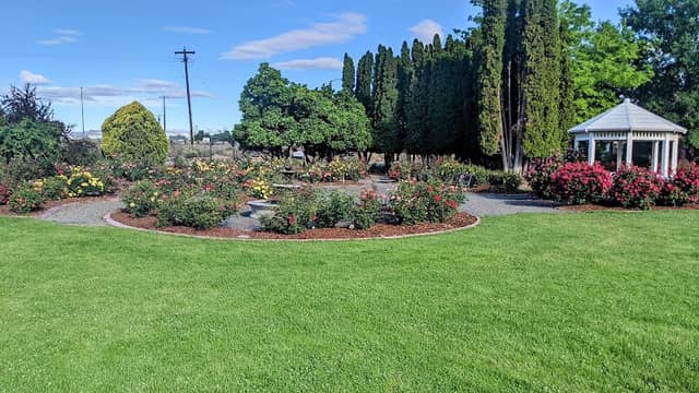 Arboretum & Botanical Garden - Image 2