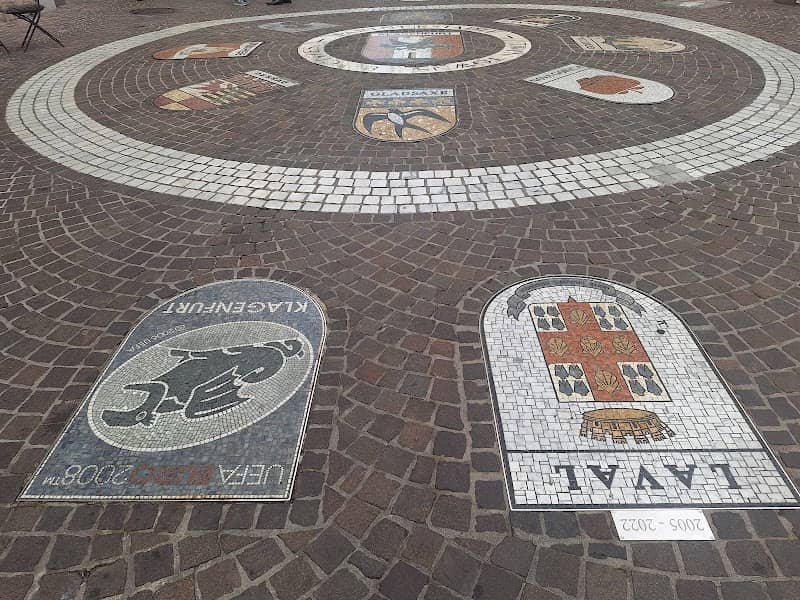 Twin Town Mosaic - Image 1