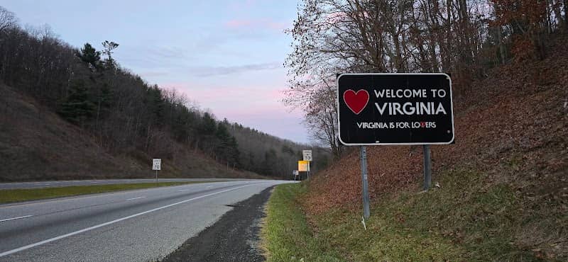 Welcome to Virginia sign - Image 3