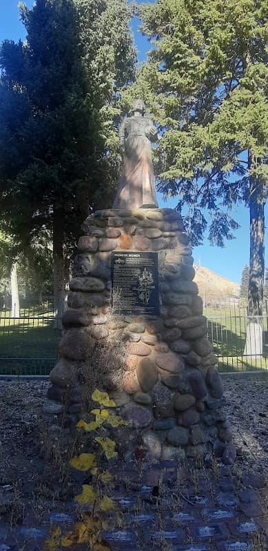 Pioneer Park - Image 2
