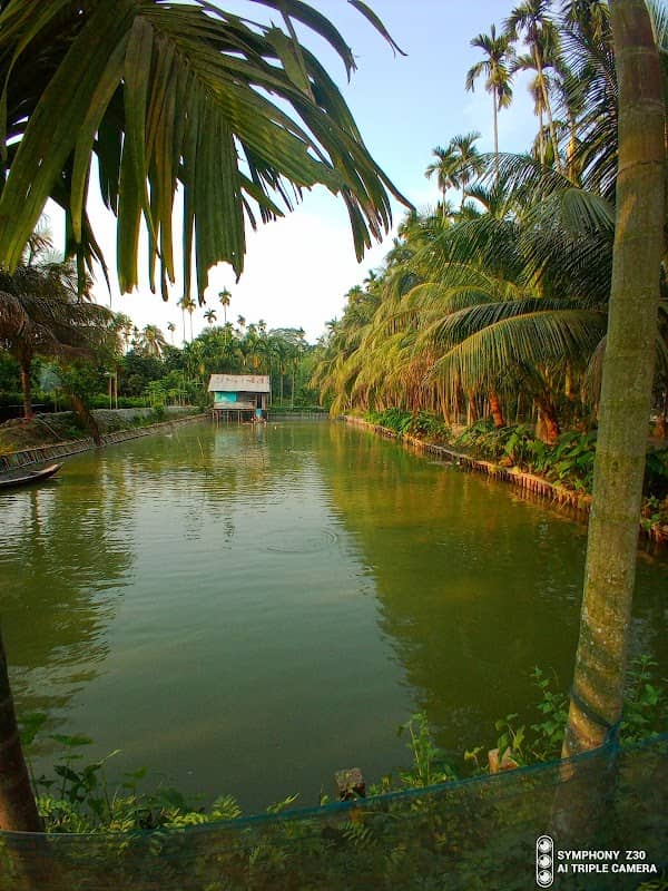Akalam Dighir par (আকলম দিঘির পাড়) - Image 1