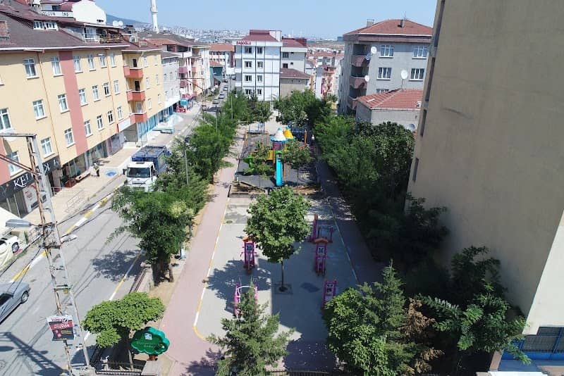 Cumhuriyet Parkı - Image 1