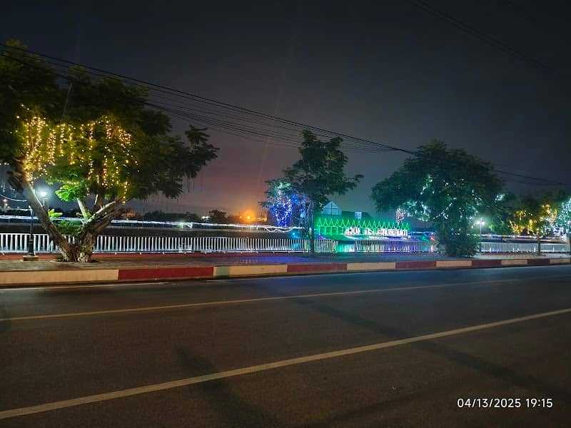 สระน้ำ อบต. บ้านเก่า - Image 1