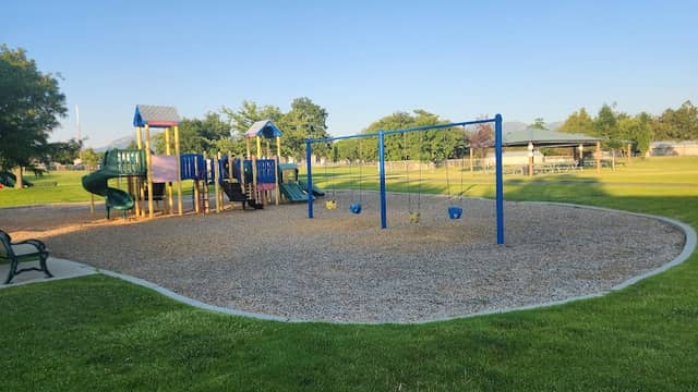 East Park - Image 1