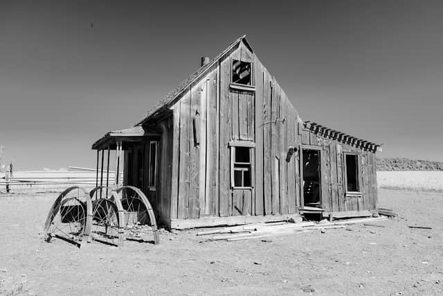 Jericho Lane Farmhouse - Image 3