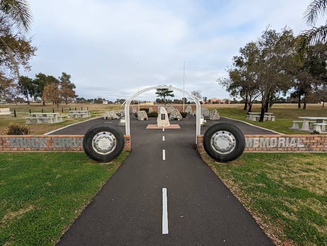 Tamworth Truck Drivers Memorial - Image 1