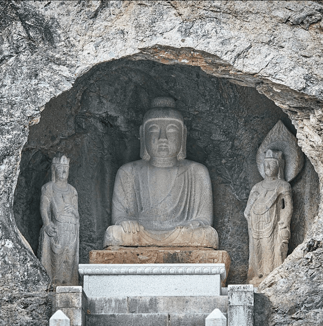 삼존석굴사 - Image 1
