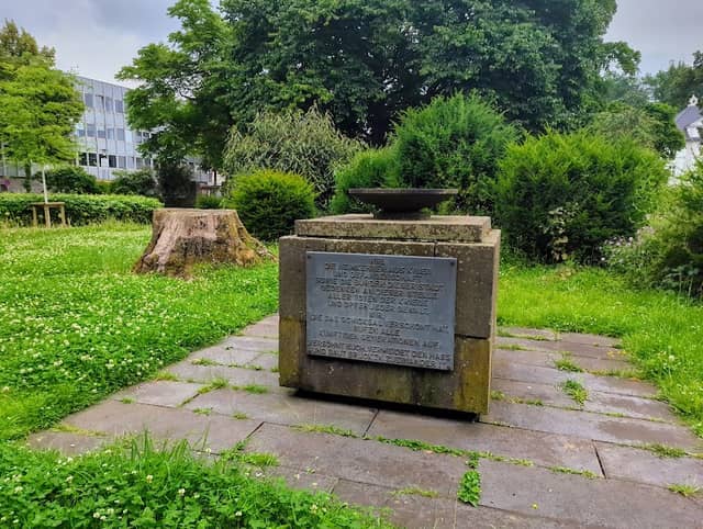 Friedensdenkmal, Bergisch Gladbach - Image 1