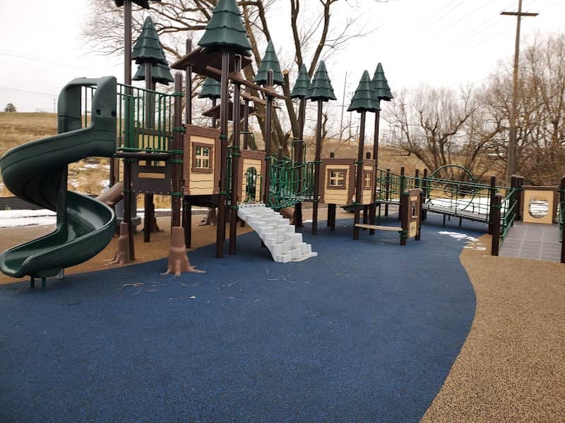 Mary's Park - Image 2