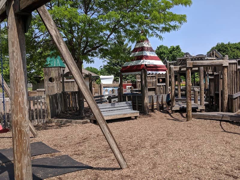 Gorman Park - Image 2