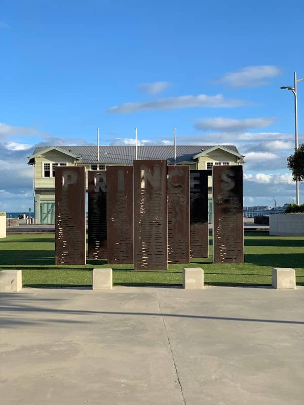Princes Pier - Image 1