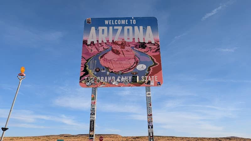 Welcome to Arizona sign - Image 1