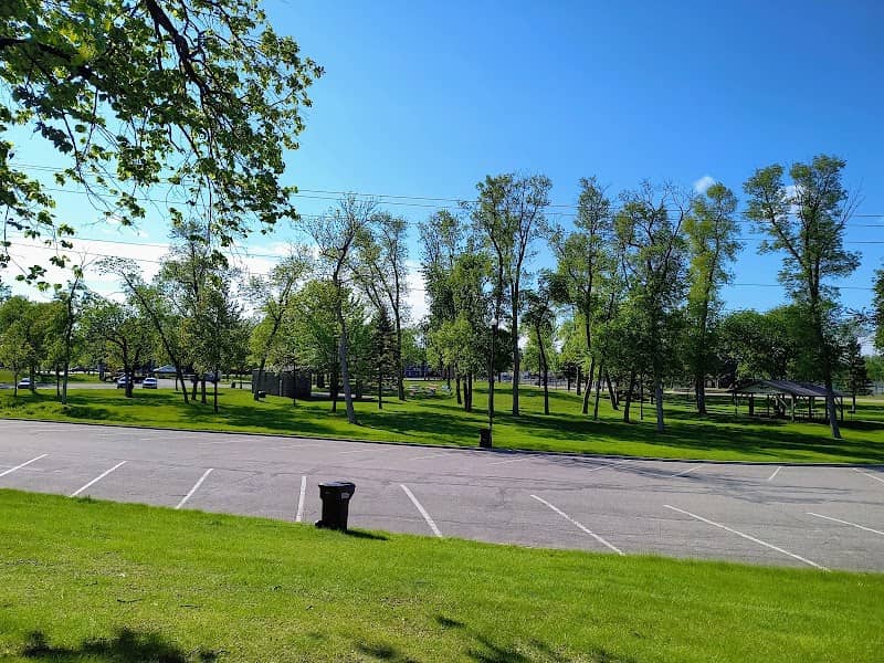 Detroit Lakes City Park Bandshell - Image 1