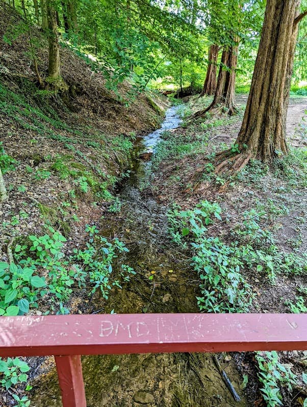 Hale Springs - Image 2