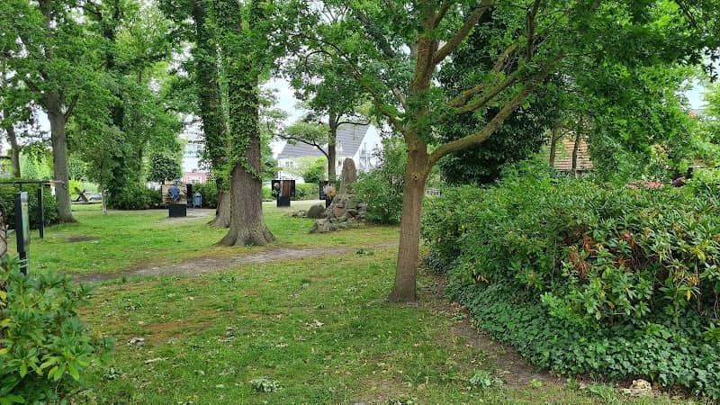 Weltkriegsdenkmal - Image 1