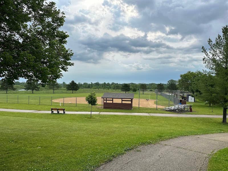 Veterans Park - Image 1