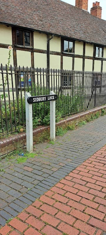 Sidbury lock - Image 2
