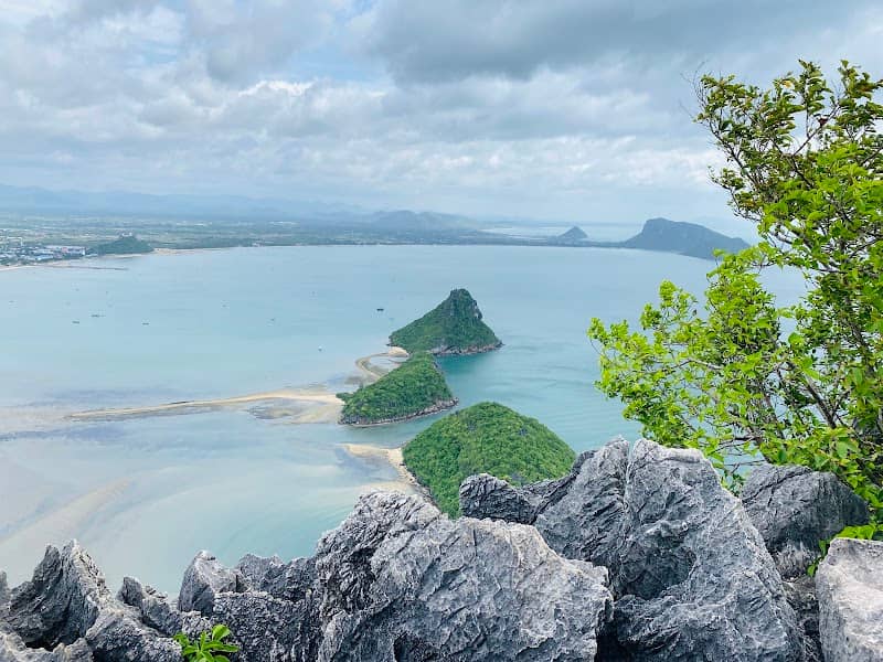 Khao lom muak - Image 1
