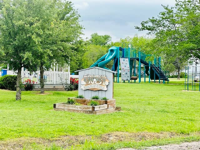 Frost City Park - Image 1