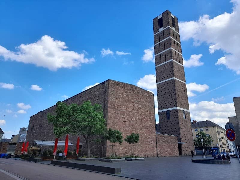 St Anne's Church - Image 1