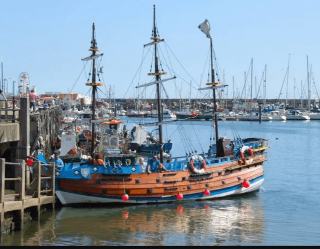 Hispaniola Pirate Ship - Image 2