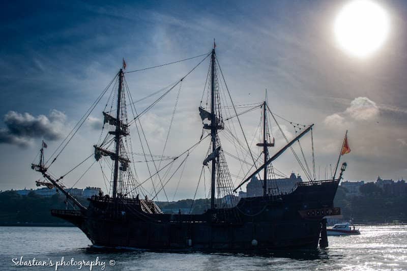 Hispaniola Pirate Ship - Image 1