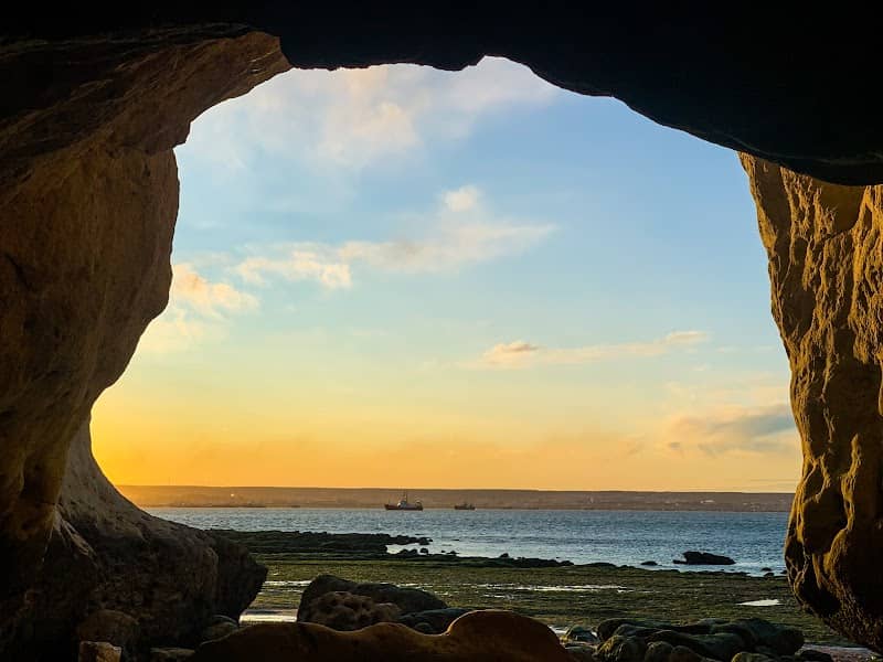 Punta Cuevas (Penrhyn yr Ogofâu) Historical Park - Image 1