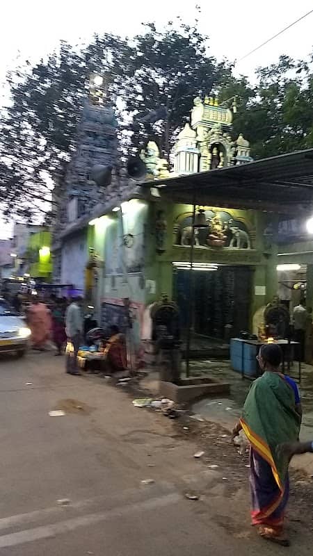 Periyapalayathamman Temple - Image 1