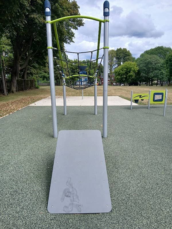 Grand Ave Park - Image 1
