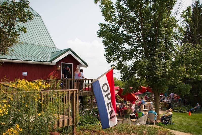 Botham Vineyards & Winery - Image 1