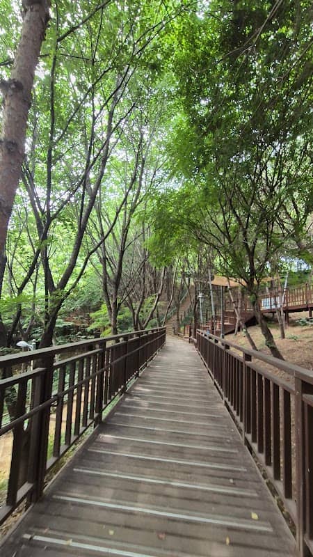 Seoripul Park - Image 3