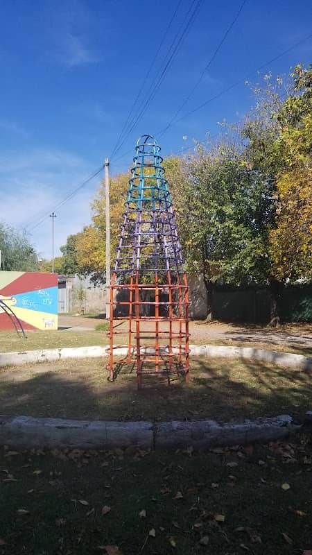 Plaza - Image 2
