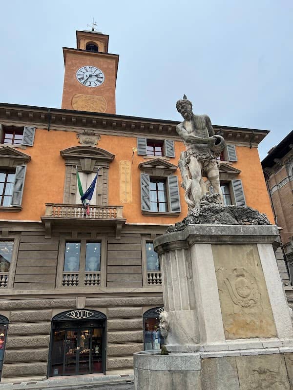 Statua del Crostolo - Image 1