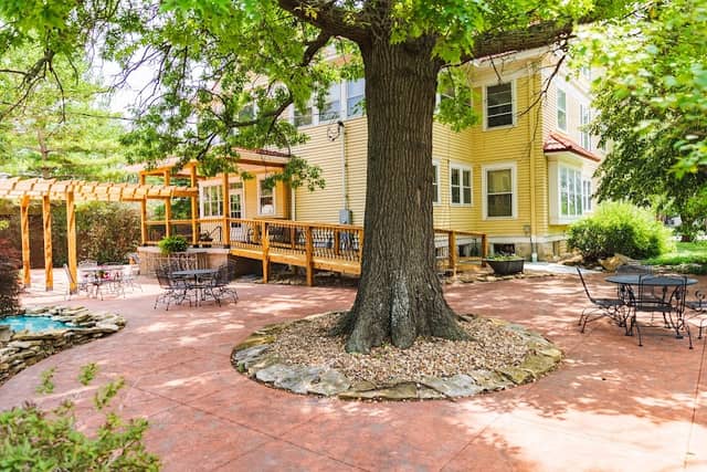 The Kirk House - Image 1