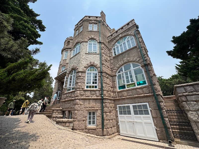 Huashi Building - Image 1