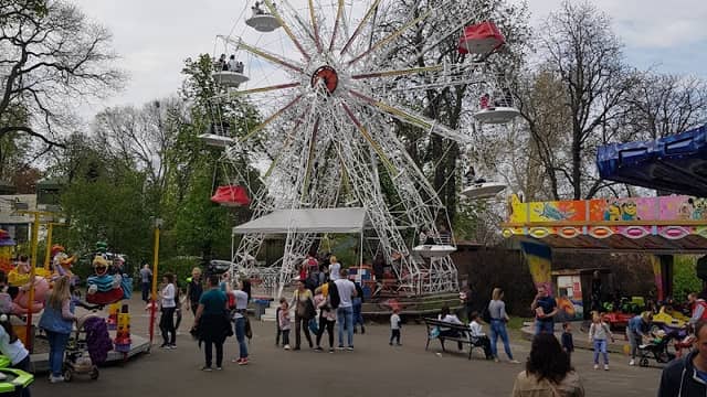 Luna Park - Image 1
