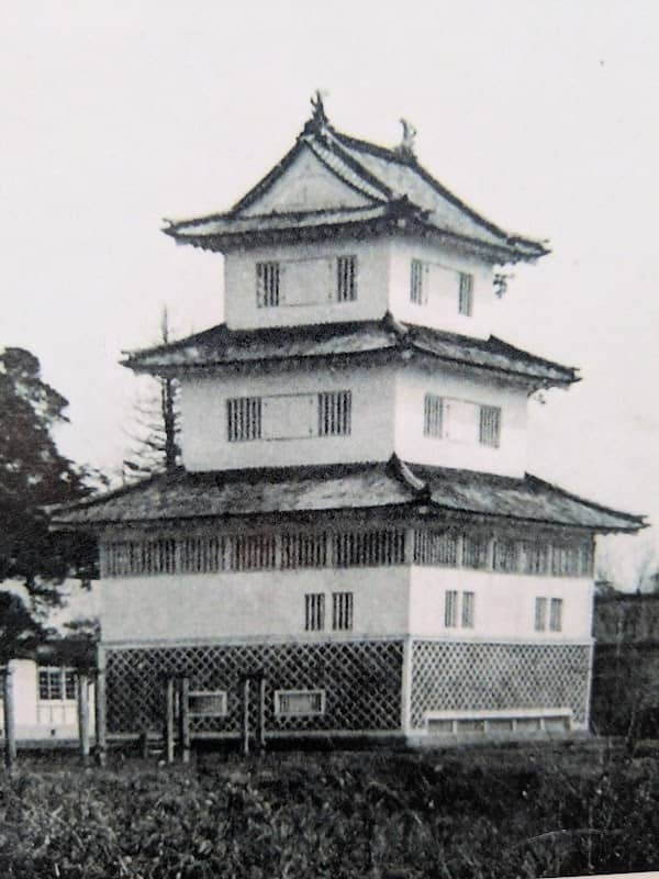 Mito Castle Ruins - Image 1