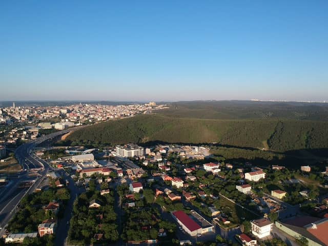 Park - Image 1