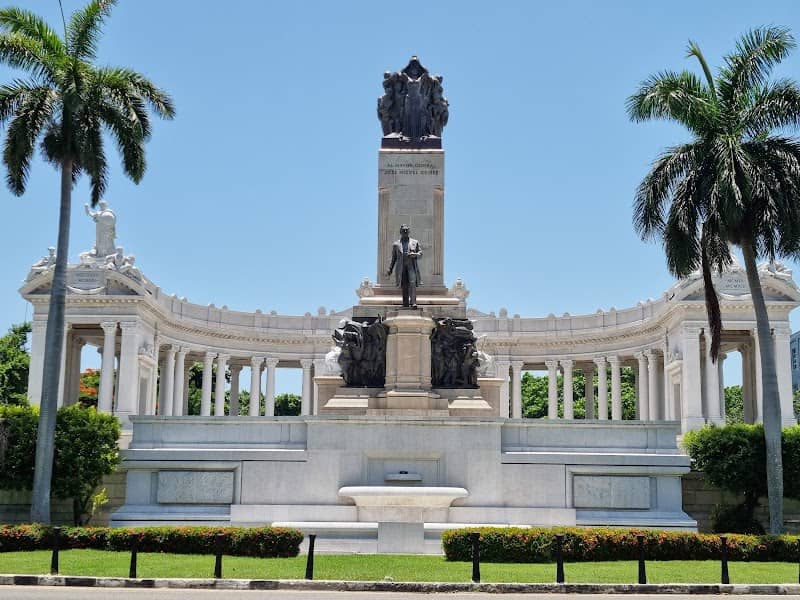 Monumento a José Miguel Gómez - Image 1