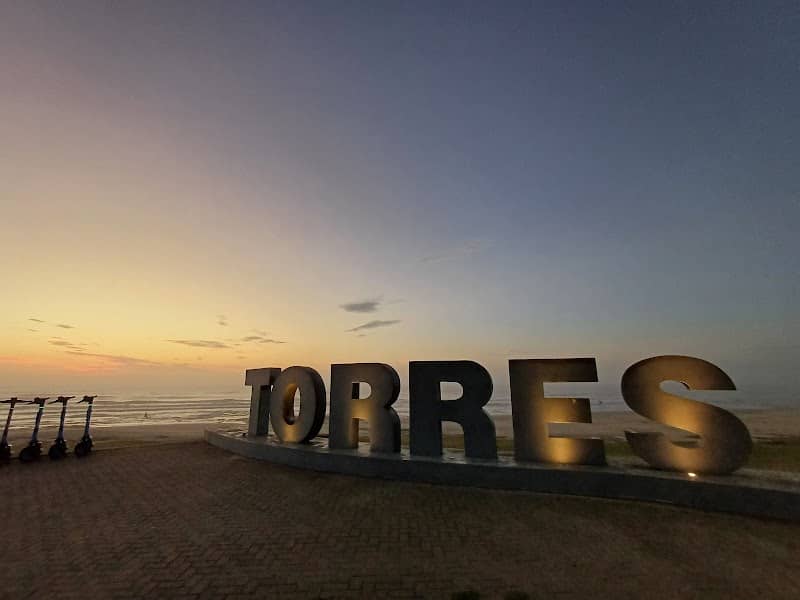 Torres sign - Image 1