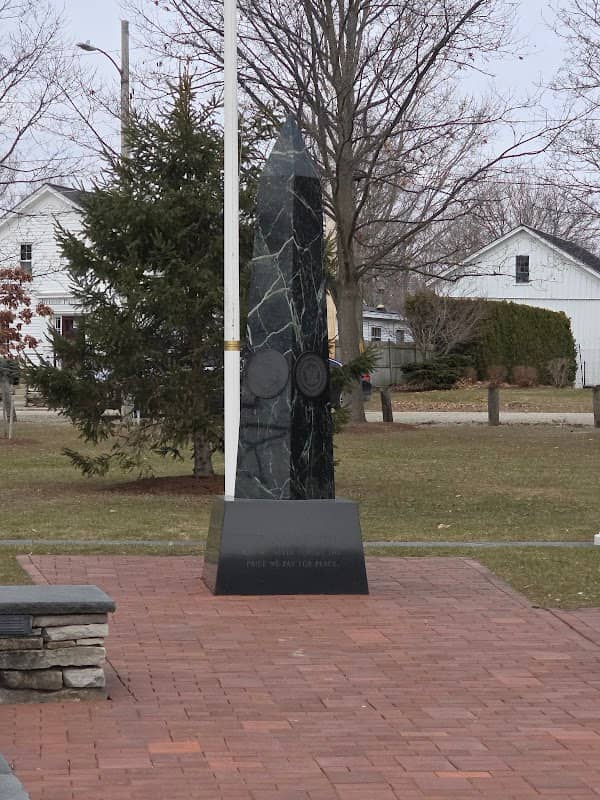 Bristol Veterans Memorial - Image 1