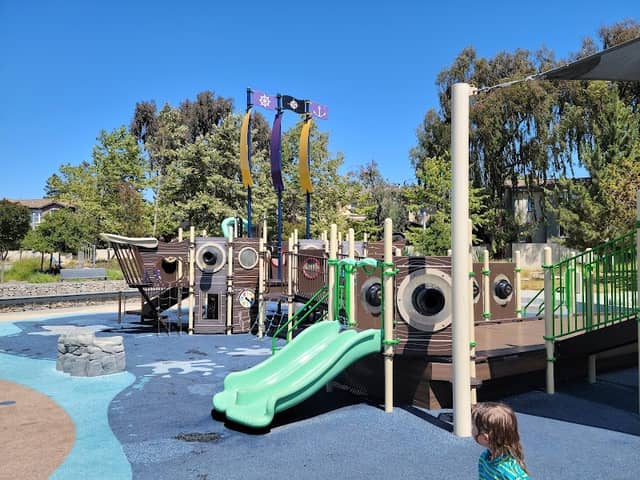Seven Seas Park - Image 2