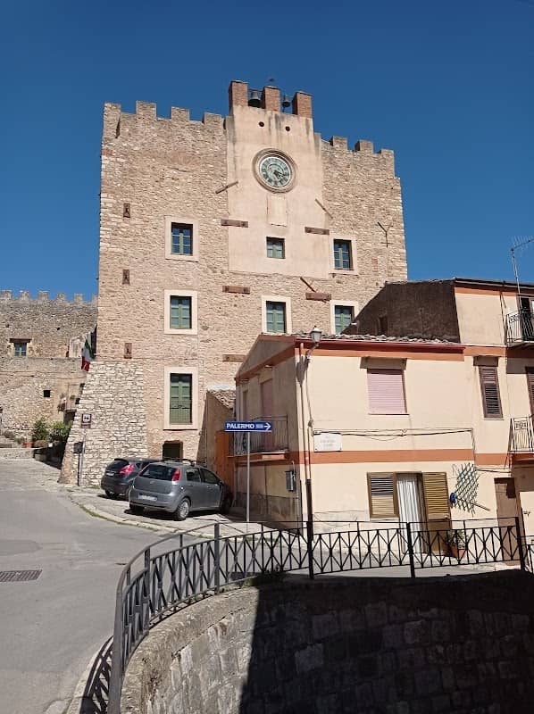 Regional Archaeological Museum - Image 1