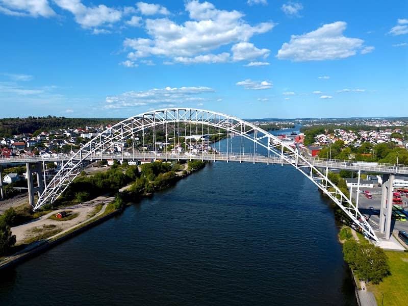 Fredrikstad Bridge - Image 3