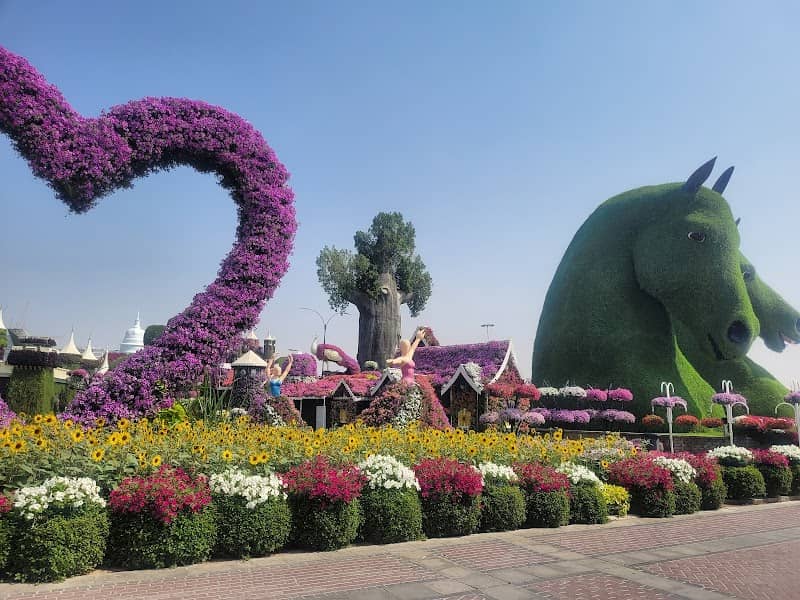 Dubai Miracle Garden - Image 3