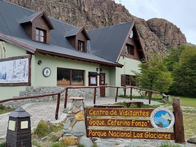 Centro de visitantes, Guardaparque Ceferino Fonzo, Parque Nacional Los Glaciares - Image 1
