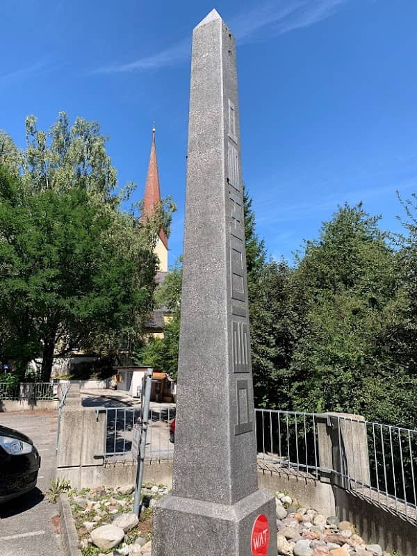 Obelisk in Kufstein - Image 1